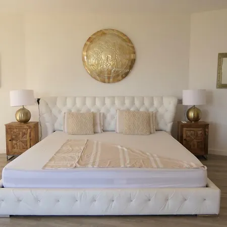 Casa Leona Holiday home