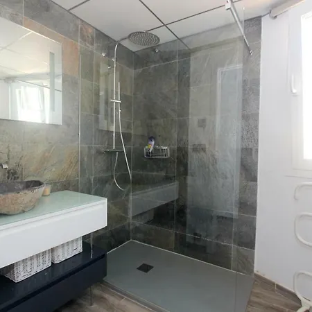 Holiday home Casa Leona *