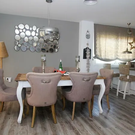 Holiday home Casa Leona *